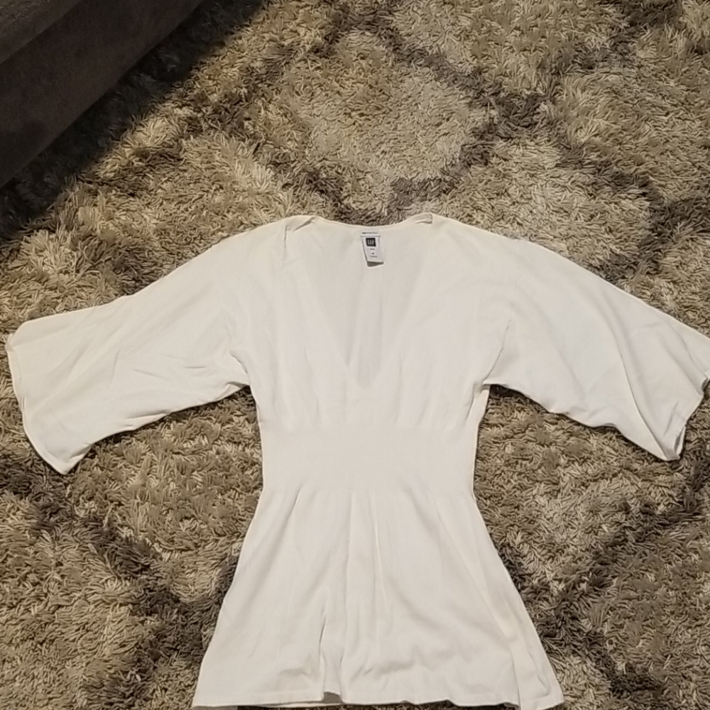 White mid sleeve top